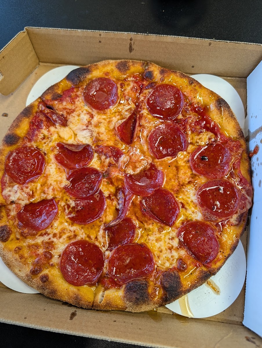 Frankie's Pizza Photos 2